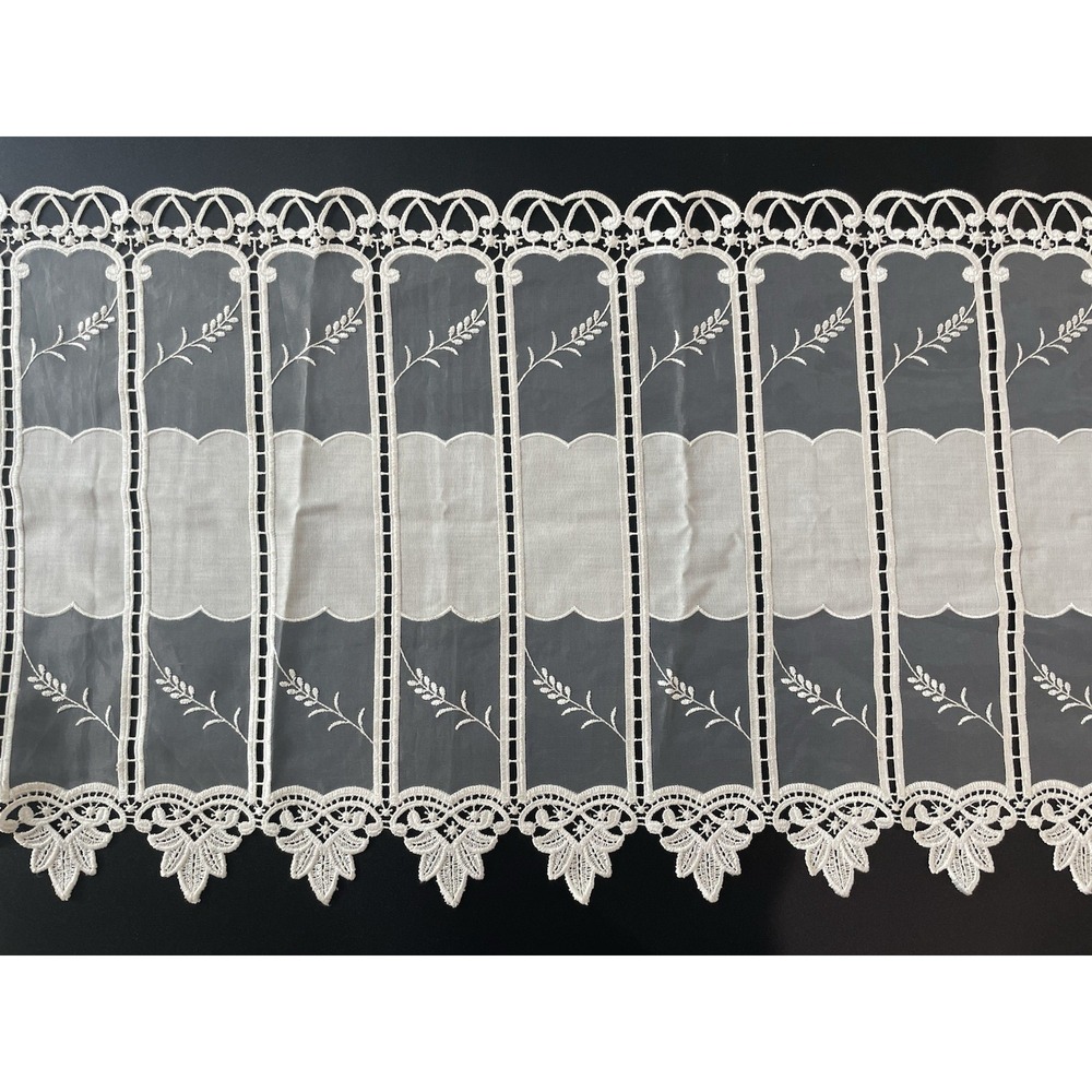 Vintage European Macrame Lace Valance Ecru Beige French Country 17" x 69"